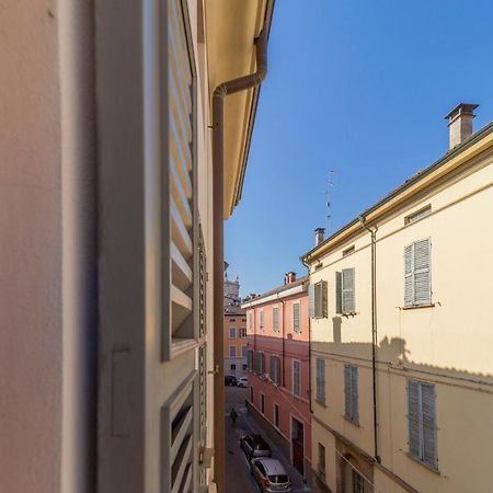 Parrot House - Casa In Centro A Parma Leilighet Eksteriør bilde