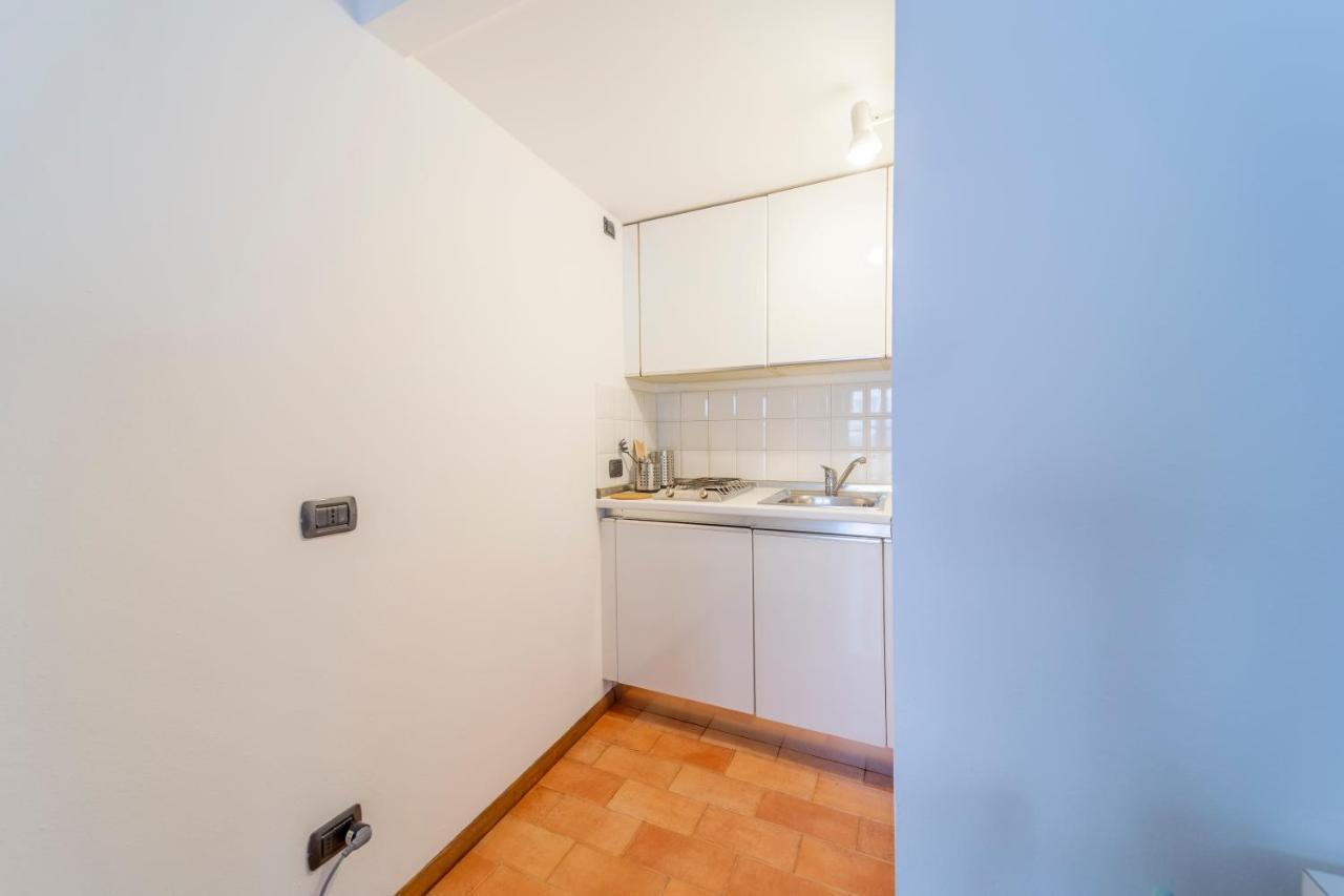 Parrot House - Casa In Centro A Parma Leilighet Eksteriør bilde